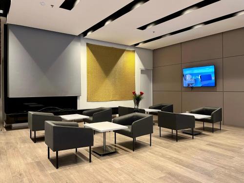 Fontibon Wohnung | Luhho Indulgence in San Patricio