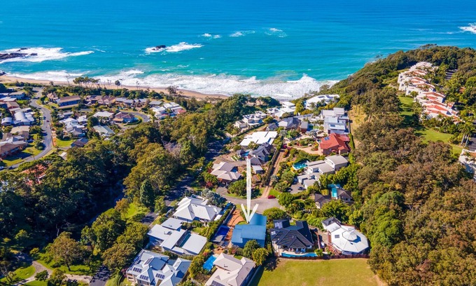 Korora Haus | Lumiere, Ocean View, Pool, Large Family Home