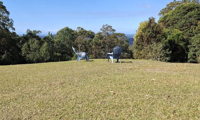 Mooloolah Valley Hütte | LUMINA GUESTHOUSE. nRestore Your Inner Light, in Nature.