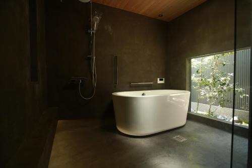 Higashiyama Villa | Luna House KIYOMIZU 一棟貸し 月上 清水