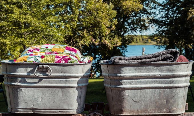 Birchdale Haus | Üppige bewaldete Anbaufläche und halbprivater See