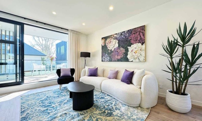 Greenlane Eigentumswohnung | Lux 4B Holiday House in Greenlane - ASBshowgrounds