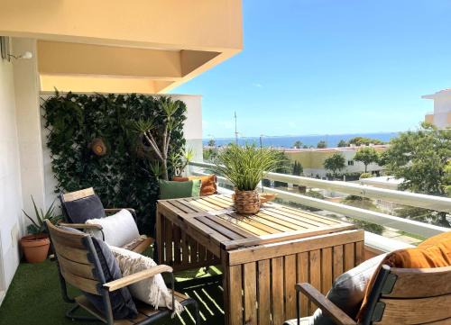 Cascais Wohnung | Lux Apt in Priv Condo with Pool, near Beach, Parking & Easy Access to Lisbon