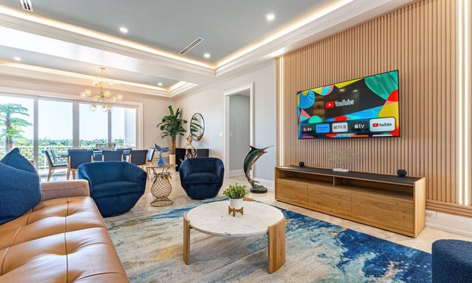 Nassau Wohnung | Luxe 3 BR: Beachfront Suite Next to Baha Mar