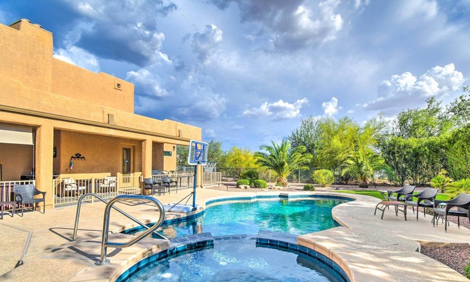 Apache Junction Haus | NEW! Luxe Apache Junction Escape w/ Pool & Hot Tub