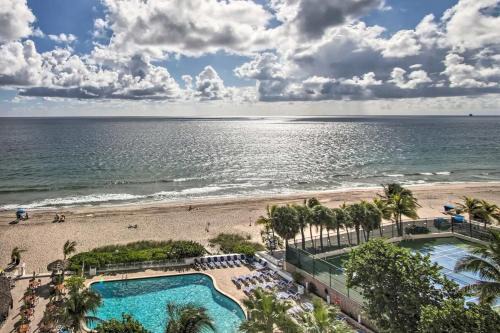 Galt Mile Wohnung | Luxe Beachfront Ft Lauderdale Resort Condo with Pool apts