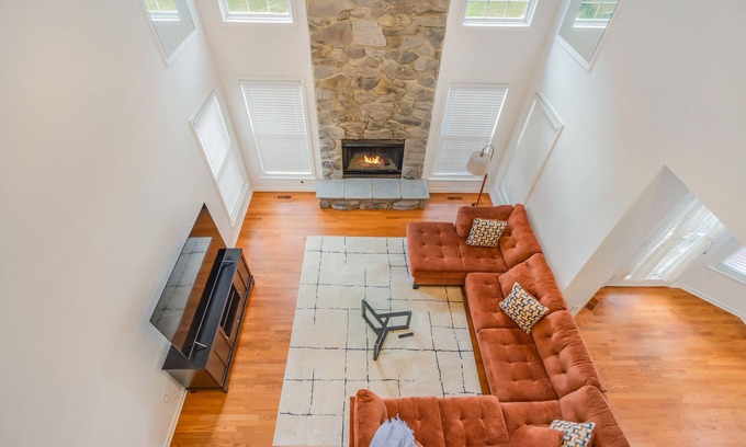 Friendly Haus | Luxe home with great amenities close to MGM, National Harbour, DMV