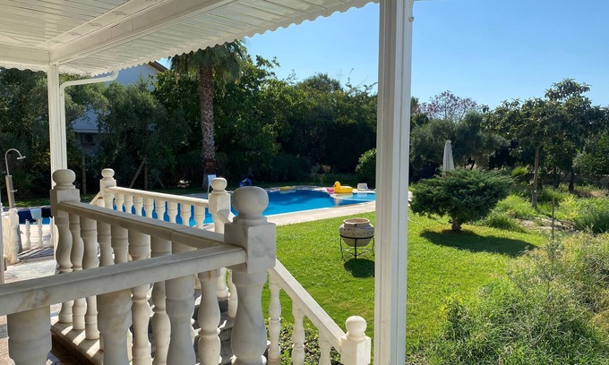 Gulluk Wohnung | Luxe Vakantieverblijf aan de Egeïsche Kust: Ontdek Gulluk Bodrum!