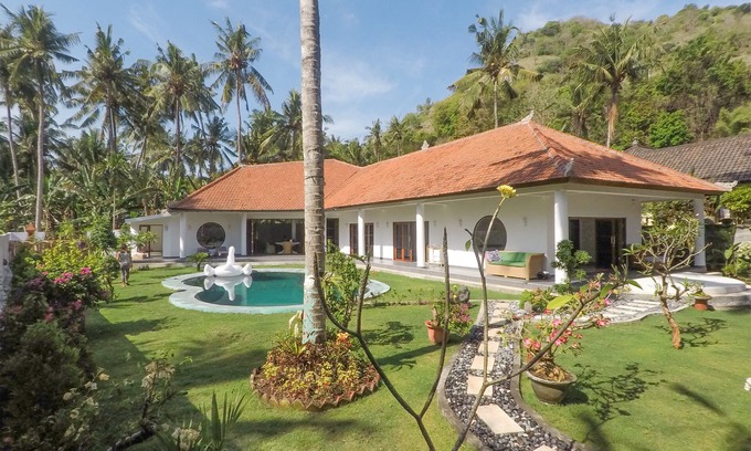 Sengkidu Villa | Luxuriöse Bali Villa zum Preis eines Hotelzimmers