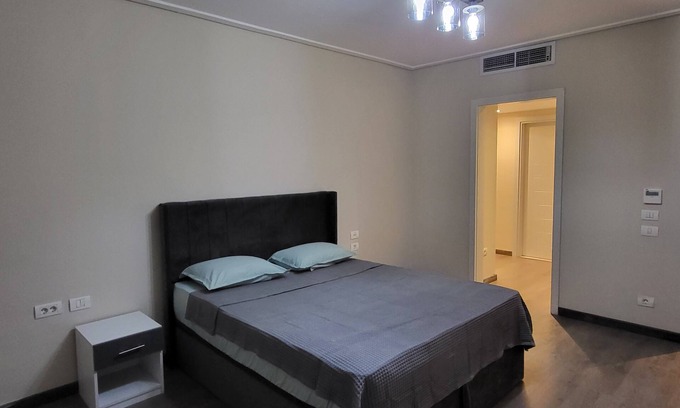 Bulaq ad Dakrur Wohnung | Luxurious 3 bdrm Appt in elite prestigious NG compound viewing Guiza Pyramids