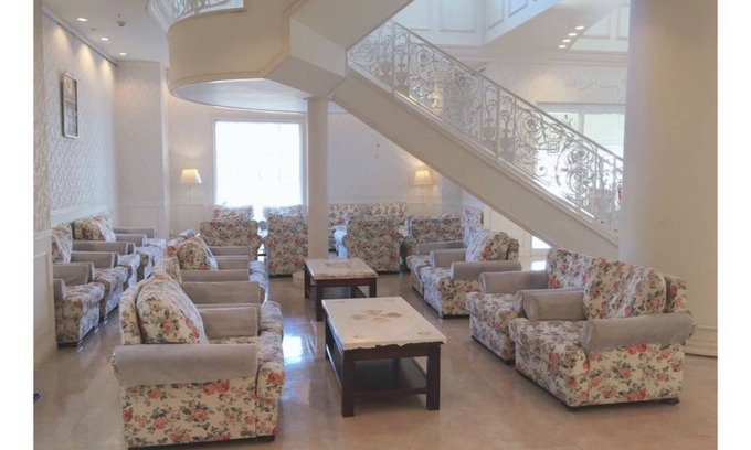 Mooka Haus | Luxuriöser und geräumiger Raum, geräumiger Raum in der oberen Etage 506