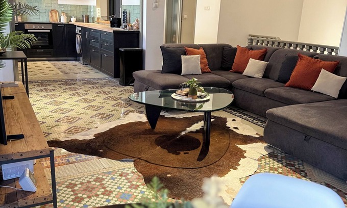 Alicante Wohnung | Luxurious boutique apartment, central Alicante - perfect for city and beach