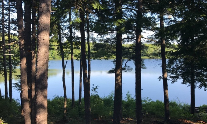 Ellsworth Haus | Luxuriöses Lake Camp! In der Nähe von Bar Harbor und Acadia Nt'l Park