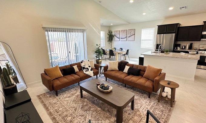 Santa Fe Haus | Luxurious Southwestern Escape – Near Santa Fe’s Top Attractions!