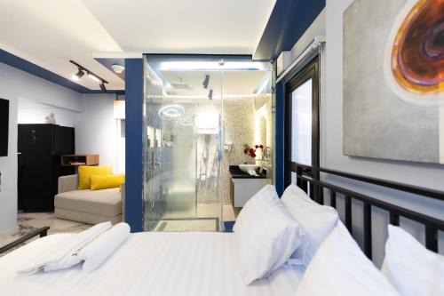 Heliopolis Wohnung | Luxury 1BD Studio wz Jacuzzi 5min to Airport, Massager