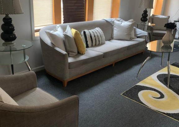 North Lawndale Wohnung | Luxury 3BR, 2BA-10mins from DTC