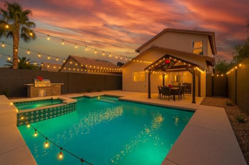 Rhodes Ranch Villa | Luxury 3BR Near Strip, Hot Spa & Pool, Gazebo, BBQ