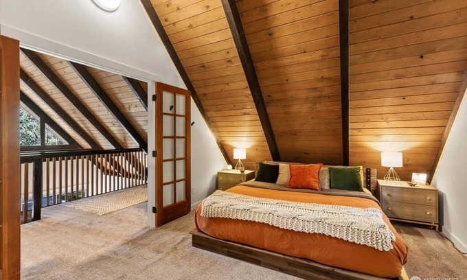 Skykomish Kabine | Luxury A-Frame with Hot Tub! 15 Mins to Stevens Pass - Misty Mt. Haus