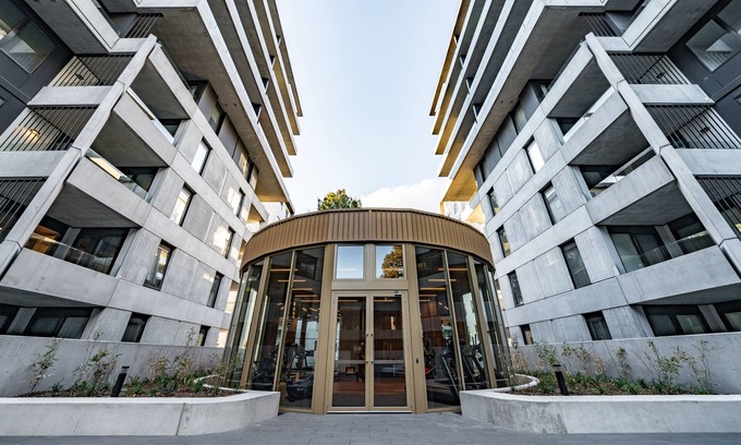 Turner Wohnung | Luxury and Stylish Apt on NB Ave