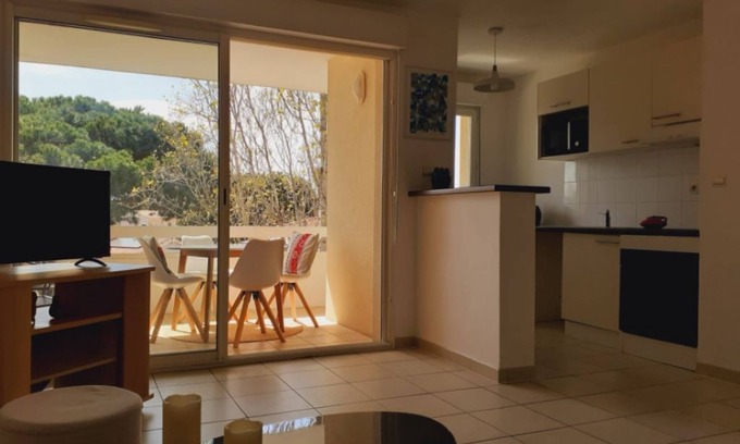 La Jetee Wohnung | Luxury apartment Palm trees and beaches