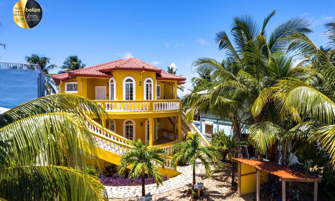 Hopkins Haus | Luxus, am Strand, Strandhaus - Mieten Sie eine Villa oder das Haus - siehe Beschreibung.