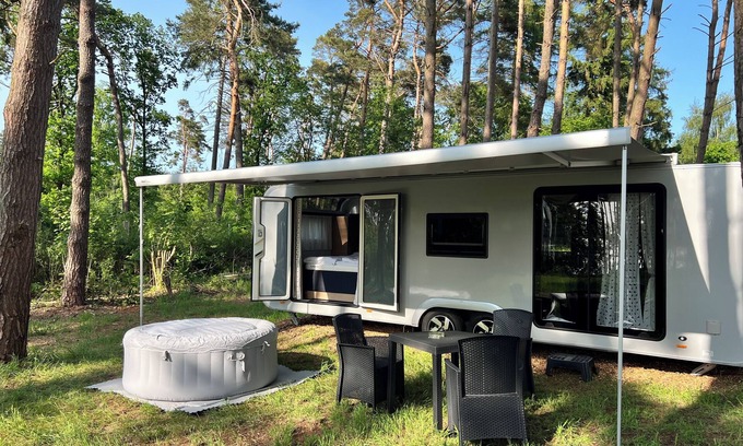 Luetow Haus | Luxury caravan 5 with whirlpool directly on the Achterwasser -holiday homes island Usedom