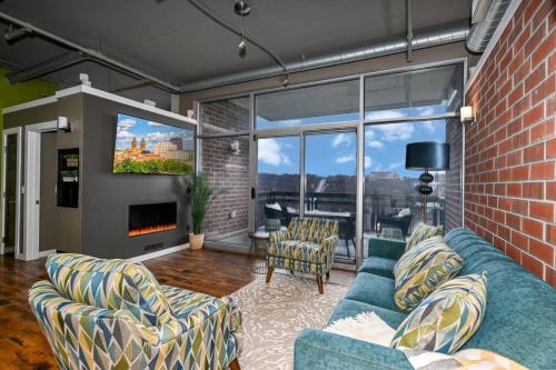 Elizabeth Park Valley Wohnung | Luxury Condo in Akron Northside District