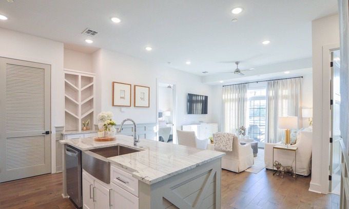 Starkville Eigentumswohnung | Luxury Condo within Walking Distance to Campus