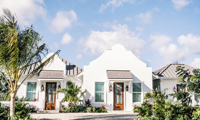 Seven Mile Beach Hütte | Luxury Cottage, 2bd/2ba on 7 Mile Strip