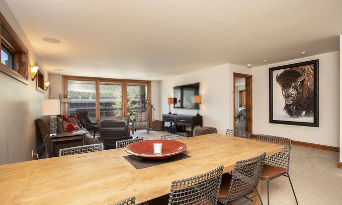 Ketchum Eigentumswohnung | Luxus Downtown Ketchum Condo mit Blick auf Baldy