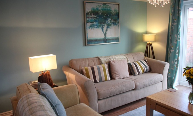 Seahouses Haus | Luxuriöser Familienurlaub am Strand mit Hot Tub 150 m zum Strand.