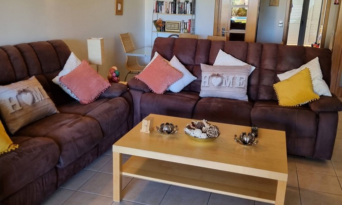 Vilamoura Wohnung | Luxusapartment im Erdgeschoss, große Terrasse, neuer Whirlpool und kostenloses WLAN