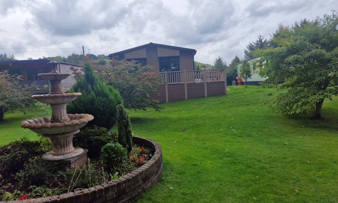 Llanfair Caereinion Kabine | Derwen 2 Bedroom Luxury Lodge