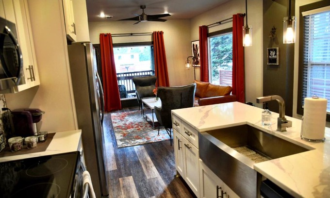 East Atlanta Haus | Luxury Modern - Minutes from everything, Atlanta.