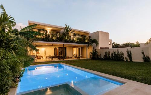 Xpu-Ha Villa | Luxury Modern Villa Puerto Aventuras - Rivera Maya