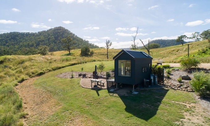 Joadja Kabine | Luxury Off-Grid Tiny House in the beautiful Southern Highlands