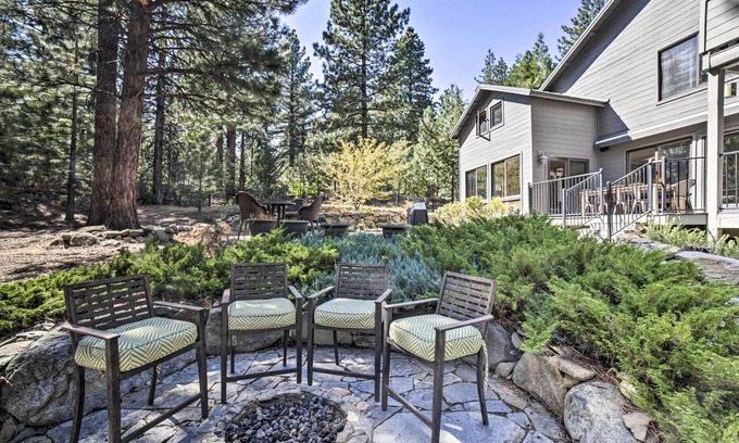 Galena Forest Estates Haus | Luxury Reno Getaway ~ 8 Mi to Mt Rose Ski!