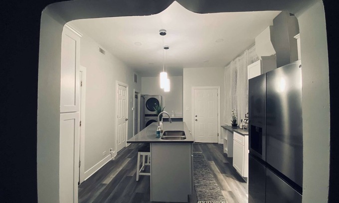 Little Village Wohnung | Luxury Villa 10 minutes to Downtown