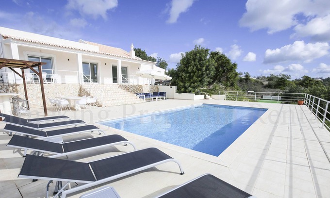 Lagoa Villa | Luxus Villa,privater Pool,Garten, AC, TV,WiFi,BBQ,3Schlfz,Familien,strand nahe,