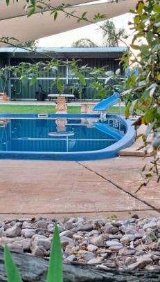 Altona Haus | Lyndoch Retreat, 2BR with Pool, BBQ & Fire Pit