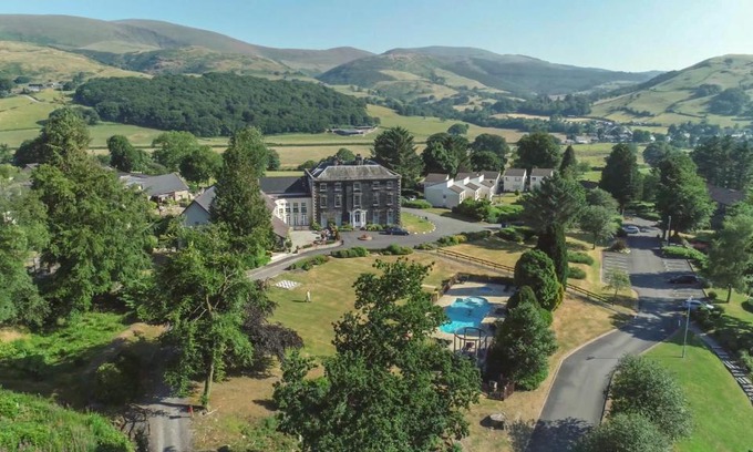 Cwrt Resort | Macdonald Plas Talgarth Resort