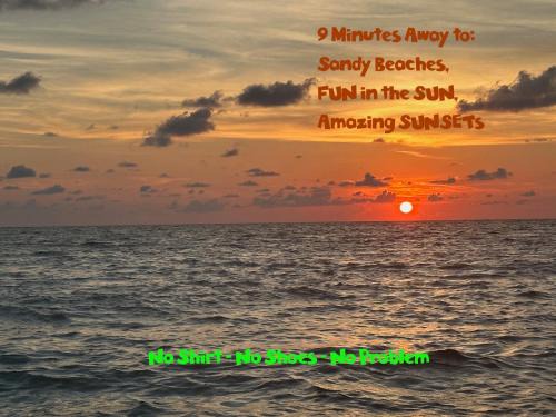 South Venice Haus | Magic Secluded Suite-Pool-Sauna plus Lake View Venice Florida