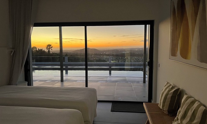 Aldeia Haus | Magnificent vacation home in the Algarve - fully renovated - sea view