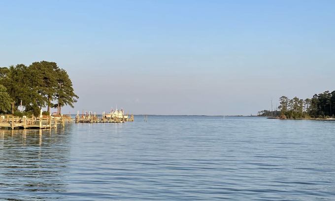 Wicomico Church Haus | Magnolia Cottage a beautiful waterfront getaway