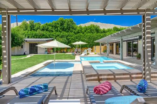 Tahquitz River Estates Haus | Mags Mountain View - Meredith Lodging