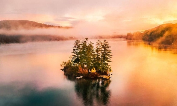 Greenwood Haus | Maine lake front ski getaway!