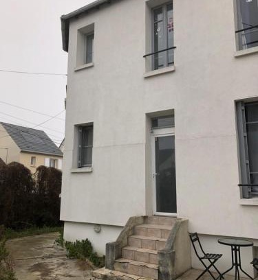 Mitry-Mory Villa | Maison 10min Roissy CDG