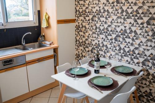 Laval Wohnung | Maison, 3 ch, Proximité Gare,C Commercial,C ville