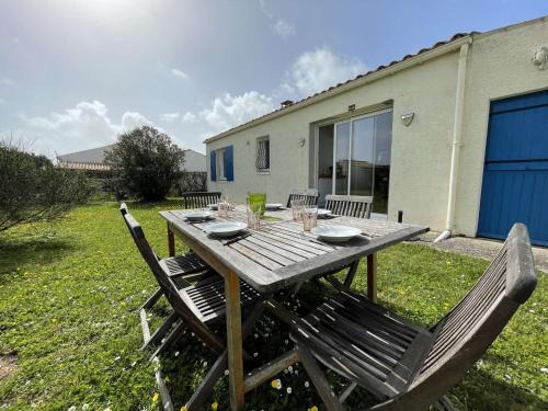 Saint-Denis-d'Oleron Haus | Maison 3 Pièces Calme Près Océan & Phare - 6 Couchages - WIFI, Parking - FR-1-246A-186
