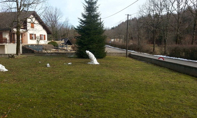 Bonlieu Wohnung | Maison Neige Près des Cascades du Hérisson . Animaux de Compagnie non Acceptés